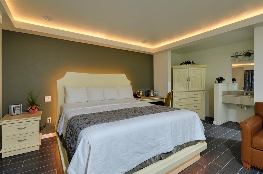 Romantic Inn & Suites Даллас Номер фото